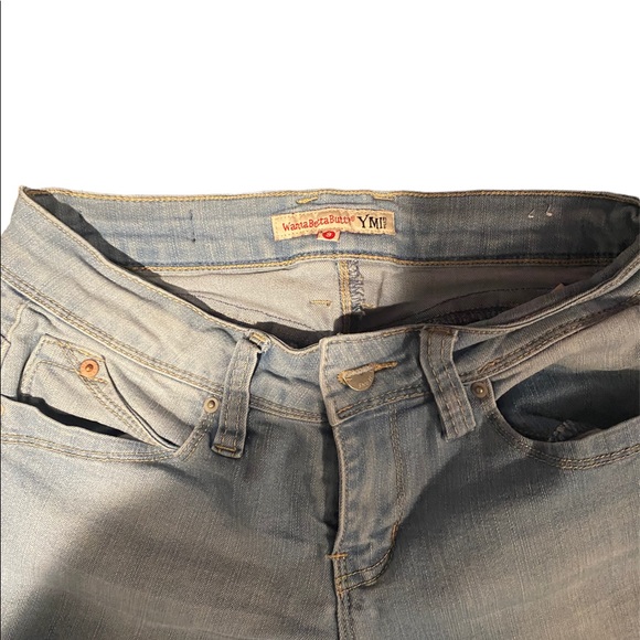 Jeans - Picture 2 of 5